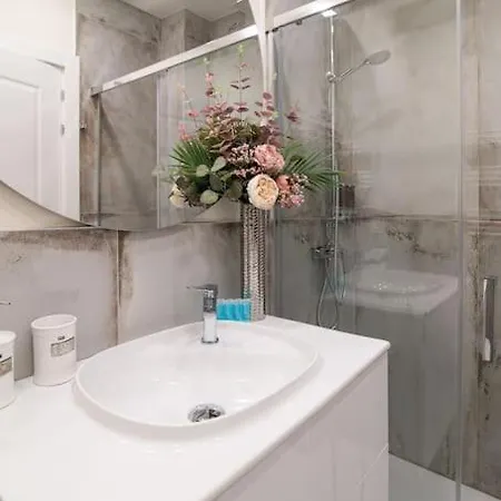 Apartamento Mirakruz Zurriola With Ac San Sebastián